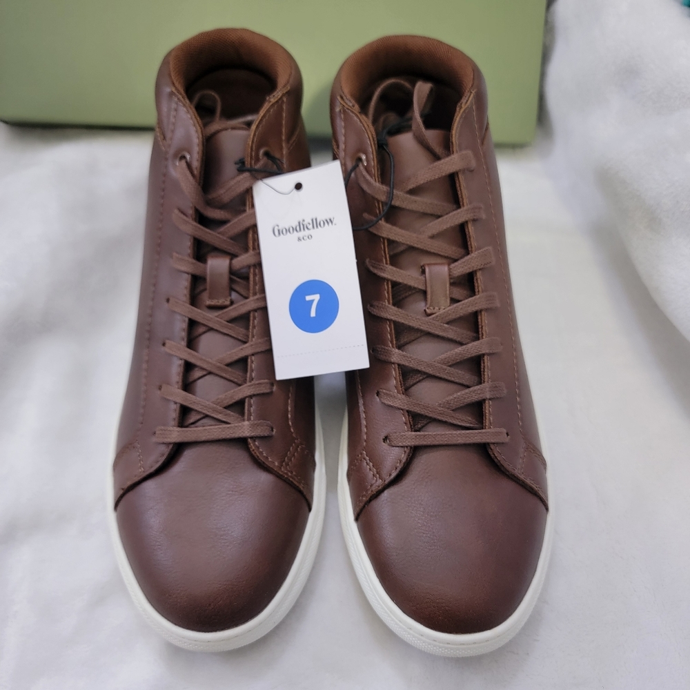 Goodfellow High Top Sneakers - Picture 4 of 8